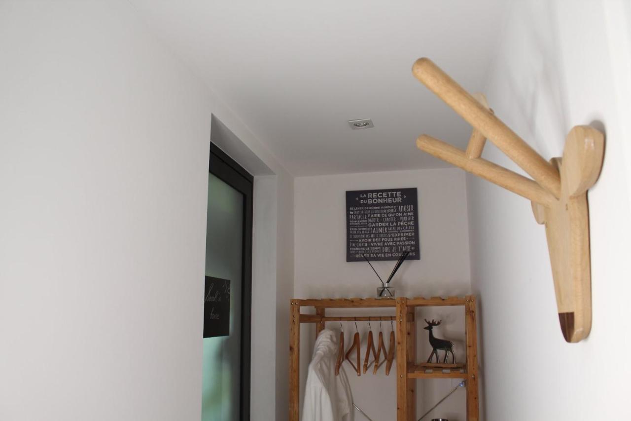 Studio Tout Neuf. Court Sejour, Loisirs, Professionnel Шофонтен Екстериор снимка